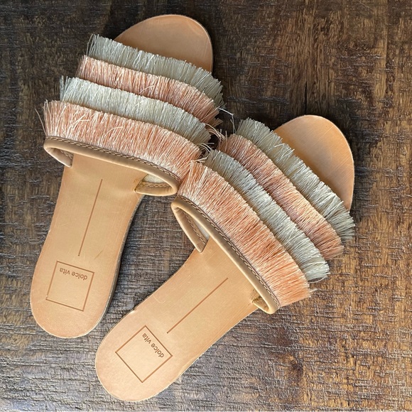 DOLCE VITA Celaya Natural Fringe Sandal sz 6 - Picture 5 of 14